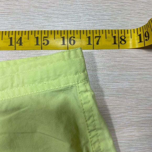 Columbia Women’s Yellow Snap Drawstring No Net Shorts PM - Picture 5 of 10